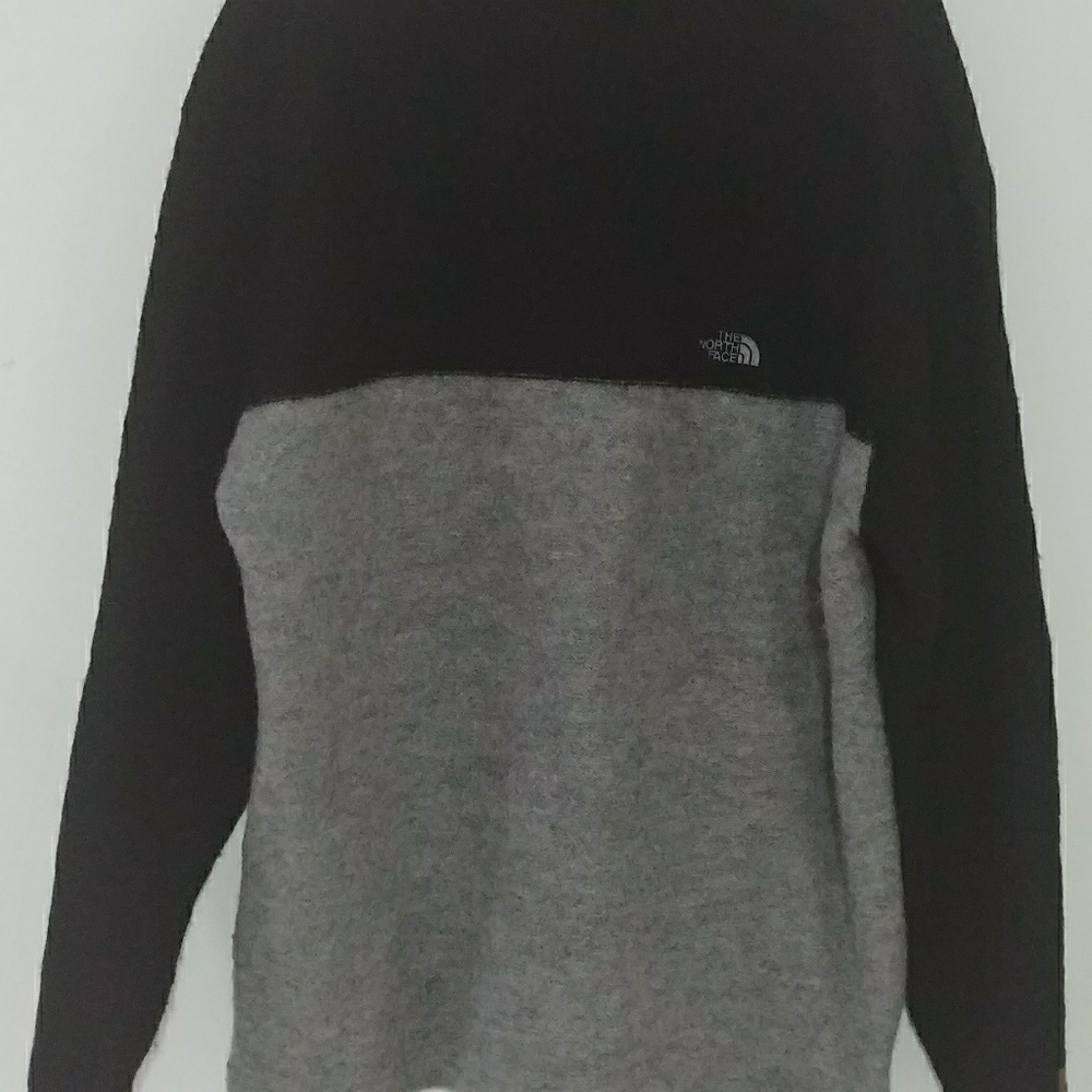 The North Face 100% wool Sweater